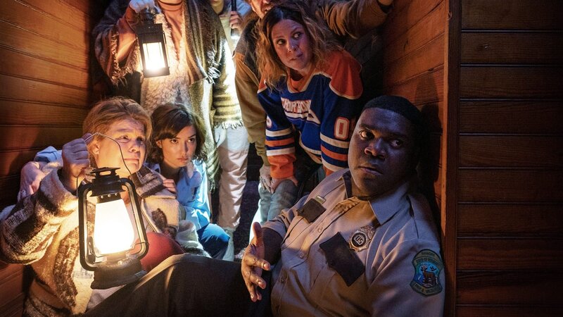 Werewolves Within – Bild: Users/​henrika.knudsenjr./​Downloads/​01 HK WW Folder/​21_02_19 WW Retouching/​21_02_22 WW Approved Finals/​WW_day_08⁠–⁠0228_R_COMP.jpg /​Users/​henrika.knudsenjr./​Downloads/​01 HK WW Folder/​21_02_19 WW Retouching/​21_02_22 WW Approved …    …