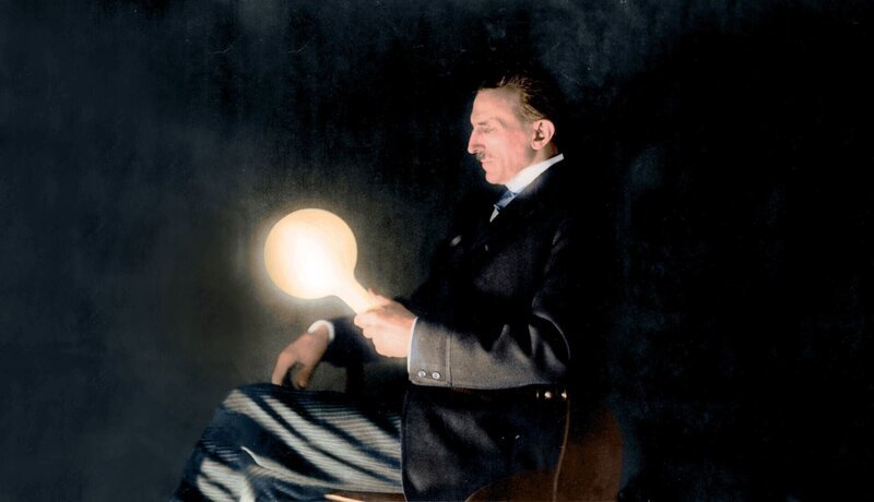 Nikola Tesla – Bild: HISTORY /​ A+E Networks /​ Public Domain /​ Prometheus Entertainment