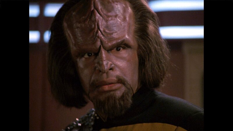 Lieutenant Worf (Michael Dorn) – Bild: SYFY TM & (C) 2011 CBS Studios Inc Photocredit Mandatory, Editorial Use Only, NO archive, NO Resale