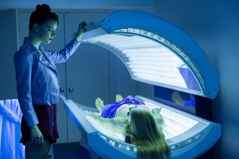 Vollblüter - Gute Mädchen können auch böse – Bild: ORF/​Universal/​Claire Folger