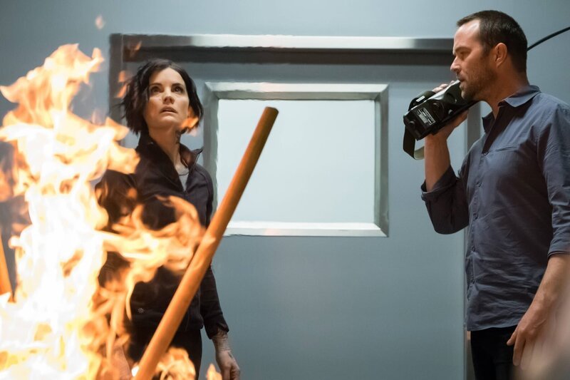 L-R: Jane Doe, Kurt Weller. – Bild: PLURIMEDIA (Warner Bros)