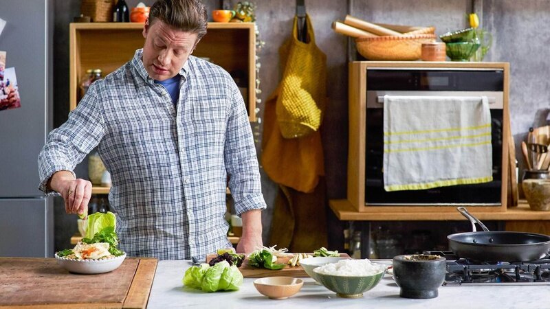 Jamie Oliver – Bild: TVNOW /​ ©2016 Jamie Oliver Enterprises Limited