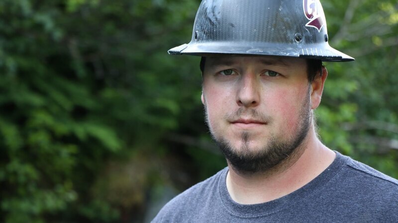 Rookie miner Andrew Stefalo has his first week of gold mining in Alaska. – Bild: Raw TV Limited /​ Photoshop: 37994_ep404_006 /​ Discovery Communications LLC