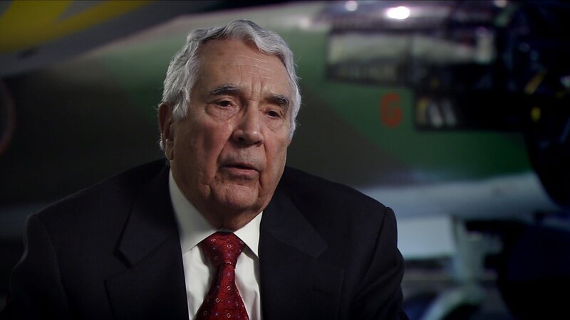 Walter Boyne, ehemaliger Pilot bei der amerikanischen Air Force. – Bild: ZDF und Henning Brümmer/​ Frank Meyer/​ Daniel Petry/​ Sebastian Kerz./​Henning Brümmer/​ Frank Meyer/​ Da