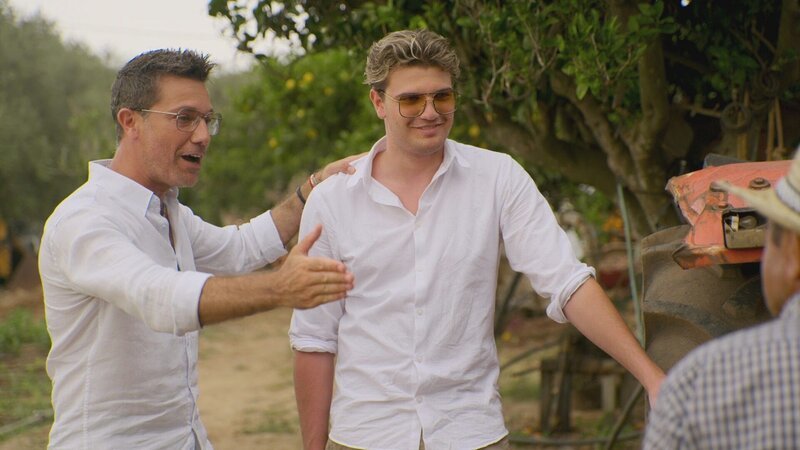 Vater Gino D’Acampo (l.) und Sohn Luciano D’Acampo (r.) – Bild: RTL /​ © Studio Ramsay and All3Media int