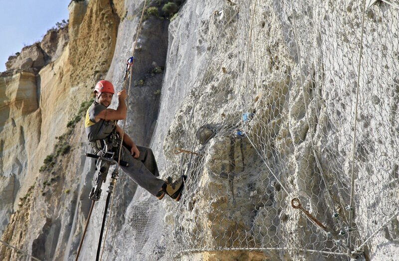 Felsenputzer in der Steilküste von Ponza. – Bild: SWR/Norbert Bandel Felsenputzer in der Steilküste von Ponza. – Bild: SWR/Norbert Bandel