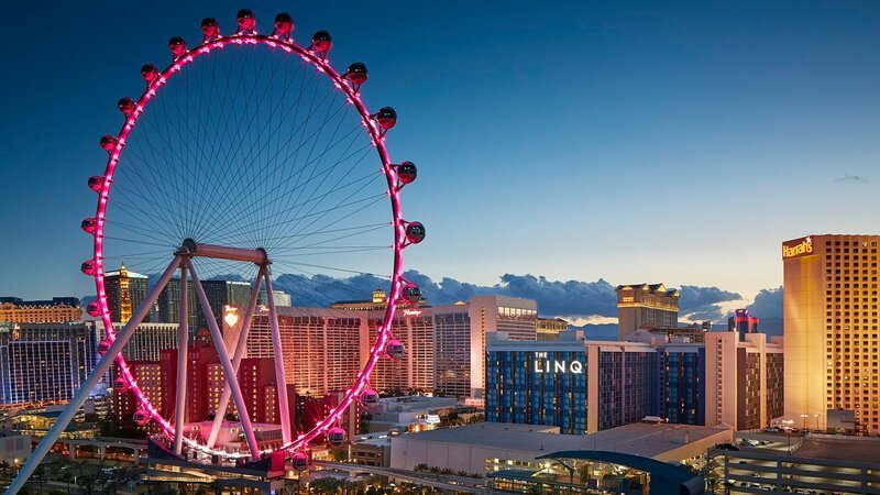 2.000 LED-Lampen beleuchten den Las Vegas High Roller. – Bild: N24 Doku