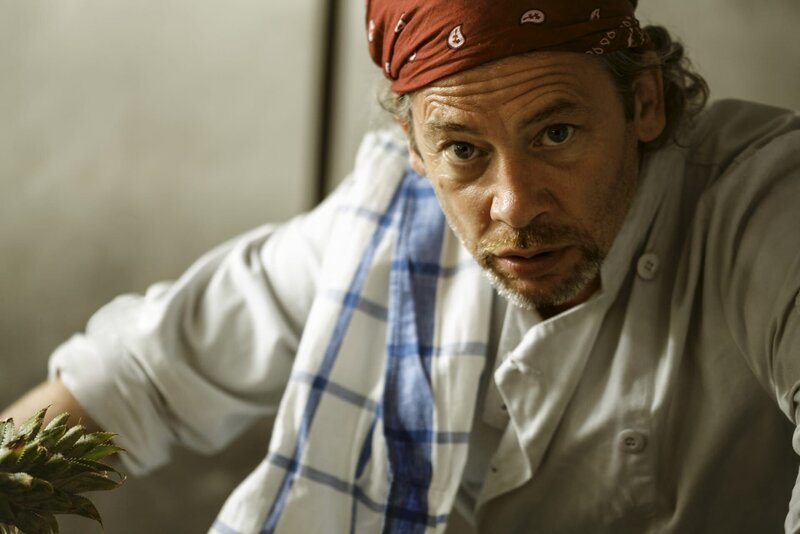 Grant (Dexter Fletcher) – Bild: ZDF und Denis Guyenon