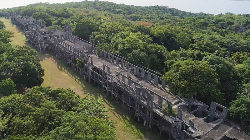 Der verlassene Ort auf der Insel Corregidor in der Bucht von Manila gilt als ehemaliger nationaler Panzerschrank der Philippinen und beherbergt ein Vermögen von 4 Millionen Dollar. – Bild: N24 Doku