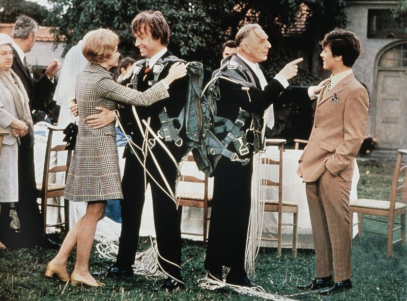 Hurra, die Schule brennt - Die Lümmel von der ersten Bank IV. Teil – Bild: port.hu