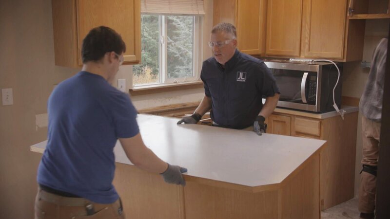 Hilfe Keiner Kauft Mein Haus Hilfe, keiner kauft mein Haus! S01E09: Die Oben-ohne-Küche (Split-Level