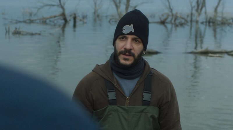 Christos (Christos Kontogeorgis) ist ein aufrichtiger Fischer. – Bild: ZDF und Simos Sarketzis./Simos Sarketzis Christos (Christos Kontogeorgis) ist ein aufrichtiger Fischer. – Bild: ZDF und Simos Sarketzis./Simos Sarketzis