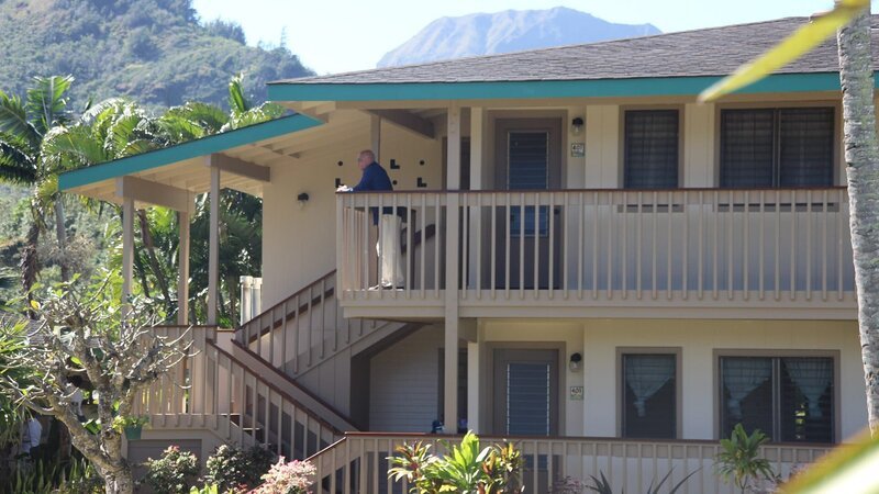 Host Anthony Melchiorri at the Kauai Inn in Lihue, Hawaii. – Bild: The Travel Channel, L.L.C.