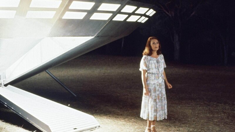 Louis und seine unheimliche Begegnung mit den Außerirdischen – Bild: TVNOW