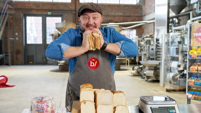 Toastbrot ist das beliebteste Brot der Deutschen. Doch anstatt guter Zutaten und viel Handarbeit stecken billige Zusatzstoffe, Backtriebmittel und ein perfekt ausgeklügelter maschineller Backprozess dahinter. – Bild: ZDF und Guido Engels./​Guido Engels