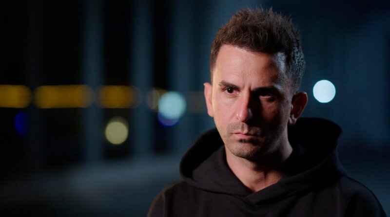 Der 40-jährige Stuttgarter, Serkan Eren leitet die Hilfsorganisation Stelp. – Bild: WDR/​Volodymyr Haponenko /​ WDR Kommunikation/​Redaktion Bild