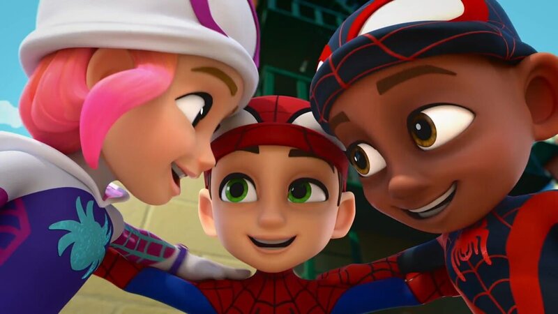 L-R: Ghost-Spider, Spidey, Spin – Bild: Disney+