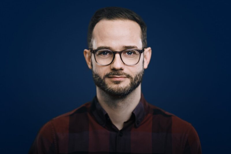 Moderator Rainer Maria Jilg. – Bild: BR/​Lisa Hinder/​Lisa Hinder