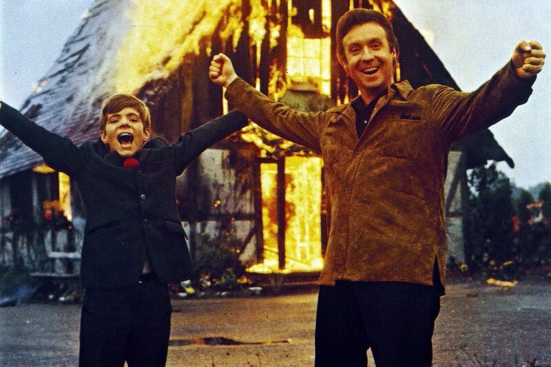 v.li.: Jan (Heintje), Dr. Peter Bach (Peter Alexander) – Bild: ORF/SEITZ – FILM v.li.: Jan (Heintje), Dr. Peter Bach (Peter Alexander) – Bild: ORF/SEITZ – FILM