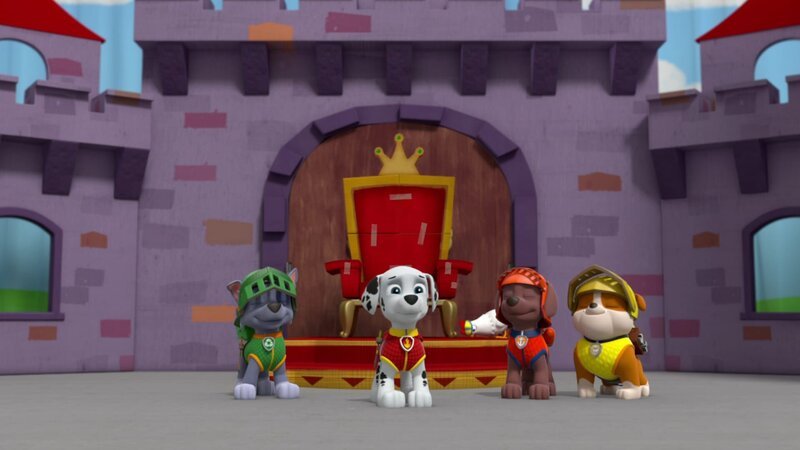 L-R: Rocky, Marshall, Chickaletta, Zuma, Rubble – Bild: ViacomCBS L-R: Rocky, Marshall, Chickaletta, Zuma, Rubble – Bild: ViacomCBS