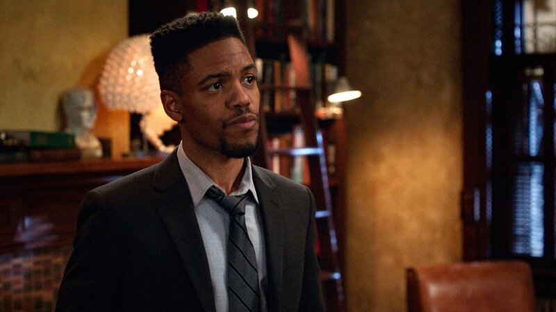 Detective Marcus Bell (Jon Michael Hill) – Bild: 2018 CBS Broadcasting, Inc. All Rights Reserved. Lizenzbild frei