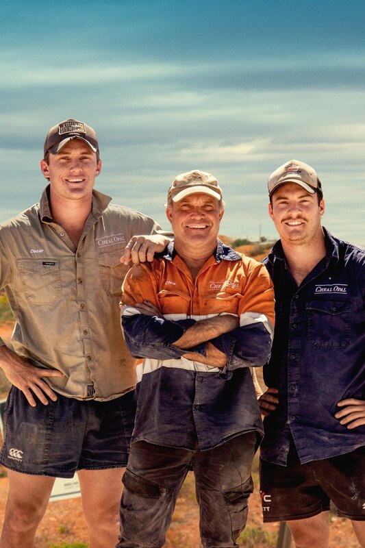 Outback Opal Hunters 5 key art. – Bild: Prospero Productions