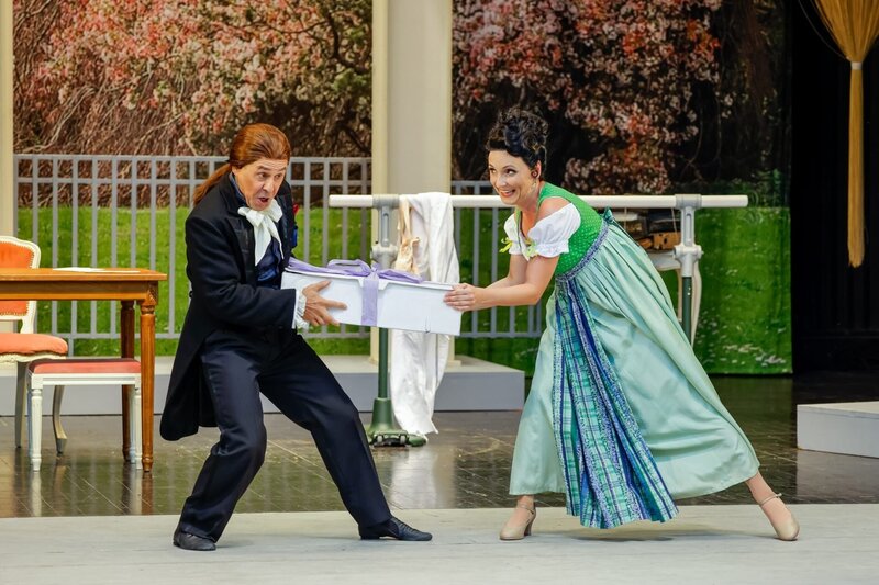 Aus der Sommerarena Baden: Wiener Blut – Bild: ORF/​Bühne Baden/​Christian Husar