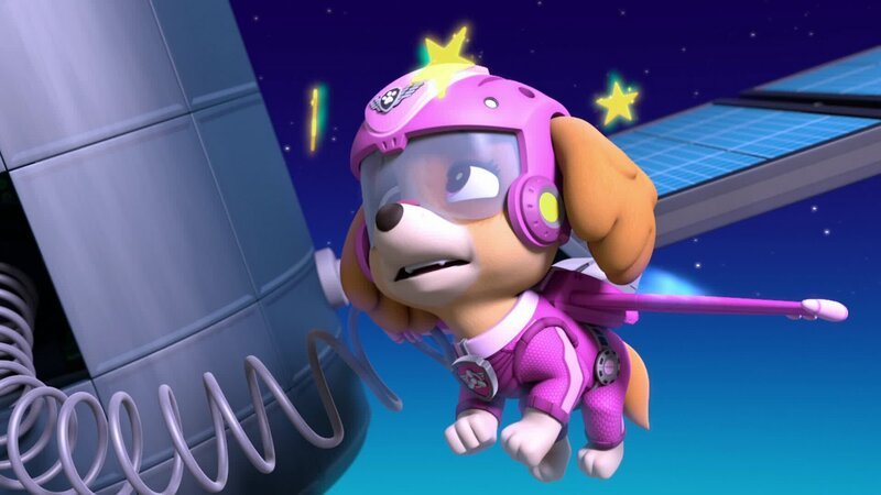 Skye – Bild: ANNÉE Spin Master PAW Productions Inc. All Rights Reserved. Paw Patrol and all related titles, logos and characters are trademarks of Spin Master Ltd. Nickelodeon and all related titles and logos are trademarks of Viacom International  …