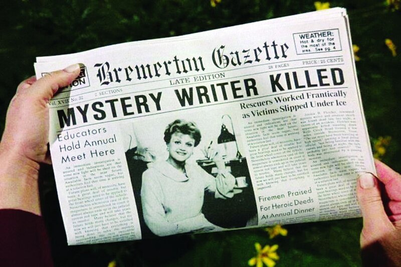 Jessica ist geschockt: In den Nachrichten erfährt sie von ihrer Verhaftung und dann von ihrem eigenen Tod bei einem mysteriösen Unfall! – Bild: Universal Pictures Lizenzbild frei