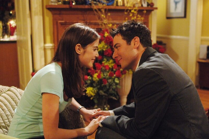 L-R: Robin (Cobie Smulders), Ted (Josh Radnor) – Bild: 20th Century Fox International Television