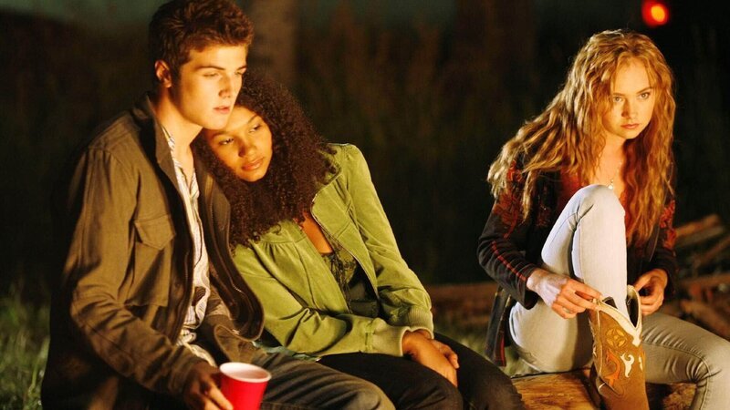 (v.l.): Ben Stillman (Beau Mirchoff), Soroya Duval (Greta Onieogou) und Amy (Amber Marshall) – Bild: MG RTL D