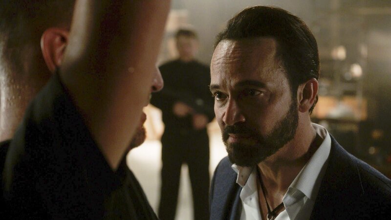 Roger Floyd (Enzo Lemaire). – Bild: Dieses Bild darf ausschließlich nach Maßgabe der Allgemeinen Geschäftsbedingungen für die Presselounges der Sender der ProSiebenSat.1 Media SE (AGB) genutzt werden. Die in den AGB festgesetzten Rechteeinschränkungen sind unbedingt … Roger Floyd (Enzo Lemaire). – Bild: Dieses Bild darf ausschließlich nach Maßgabe der Allgemeinen Geschäftsbedingungen für die Presselounges der Sender der ProSiebenSat.1 Media SE (AGB) genutzt werden. Die in den AGB festgesetzten Rechteeinschränkungen sind unbedingt …