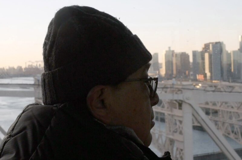 Ich habe eine Verabredung mit einem Baum – Bild: Mélisande Films /​ Benjamin Delattre trifft Domingo (im Bild), einen der Söhne von Eudaldo, die der Künstler bei seinem Aufbruch zu neuen Ufern zurückgelassen hat.