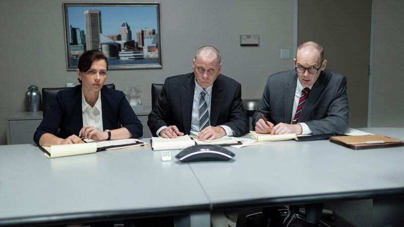 L-R: Erika Jensen (Dagmara Dominczyk), John Sieracki (Don Harvey), Leo Wise (Lucas Van Engen) – Bild: Sky Channel