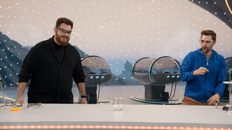 Nick Uhas, re. – Bild: 2022_CuriosityStream-Inc