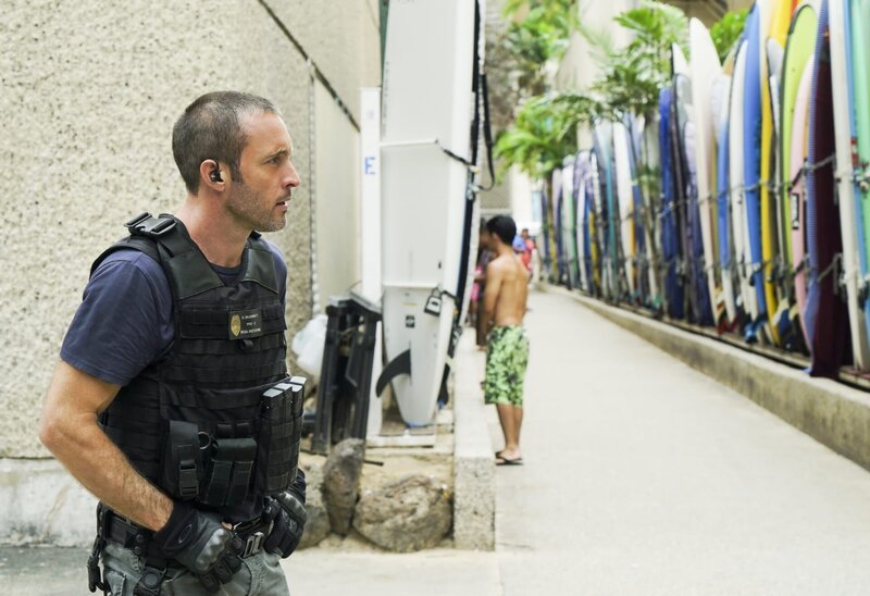 Steve McGarrett (Alex O’Loughlin) hat einen Plan – doch er verläuft nicht wie geplant … – Bild: CBS Broadcasting, Inc. /​ Karen Neal
