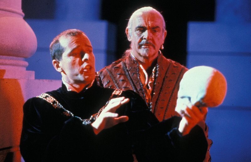 Ramírez ( Sean Connery, r.) – Bild: 1990 Davis/Panzer Inc. All rights reserved. Ramírez ( Sean Connery, r.) – Bild: 1990 Davis/Panzer Inc. All rights reserved.