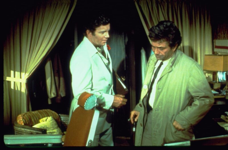 Ward Fowler (Wiliam Shatner, l.); Columbo (Peter Falk, r.) – Bild: Universal City Studios LLLP