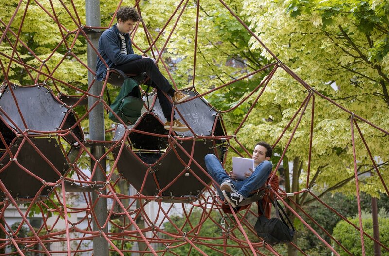 Das erste Jahr – Bild: Denis Manin