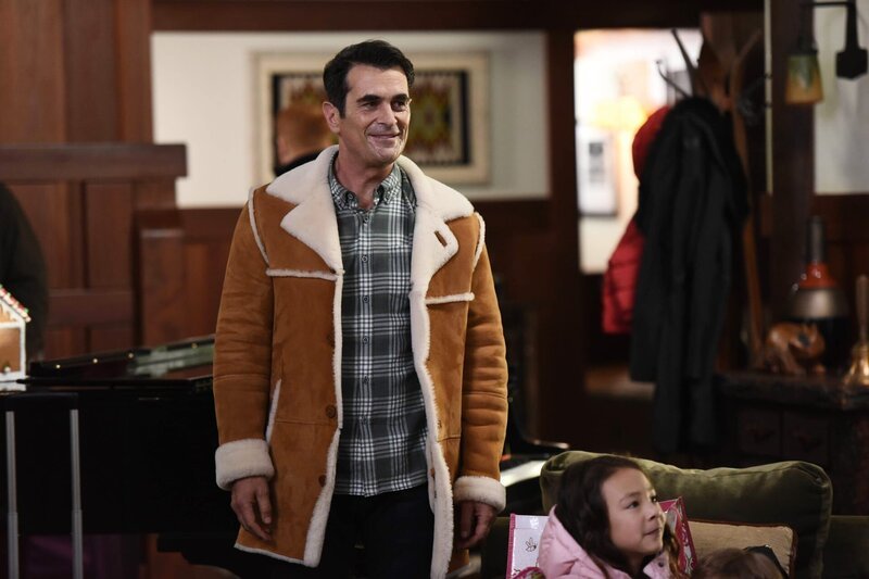 Phil Dunphy (Ty Burrell), Lily Tucker-Pritchett (Aubrey Anderson-Emmons) – Bild: ViacomCBS /​ EDDY CHEN