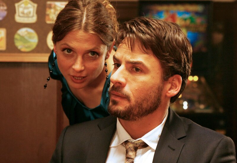 Manche mögen's glücklich – Bild: HR/​Degeto/​Erika Hauri