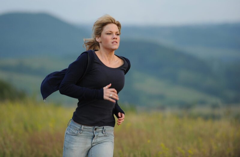 Amber (Courtney Hope). – Bild: Tele 5