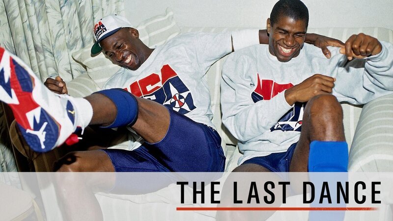 Michael Jordan (l.) und Earvin „Magic“ Johnson Jr. (l.) +++ – Bild: RTL /​ ESPN /​ Folge 5