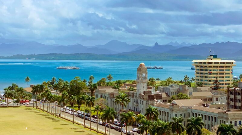 Die Hauptstadt Suva gilt als Südseemetropole. – Bild: NDR/Michael Höft/HTTV Die Hauptstadt Suva gilt als Südseemetropole. – Bild: NDR/Michael Höft/HTTV