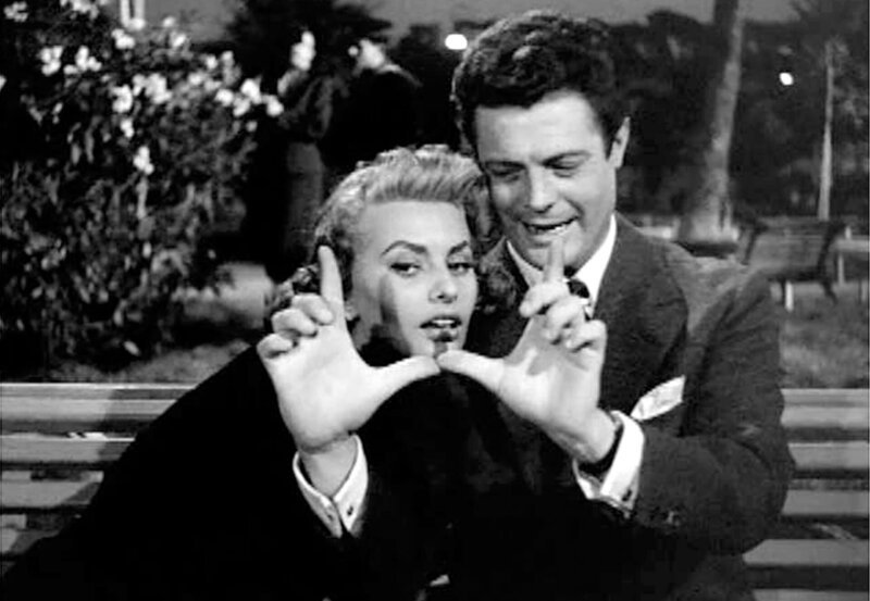 Corrado (Marcello Mastroianni) und die schöne Antonietta (Sophie Loren). – Bild: ARD Degeto Corrado (Marcello Mastroianni) und die schöne Antonietta (Sophie Loren). – Bild: ARD Degeto