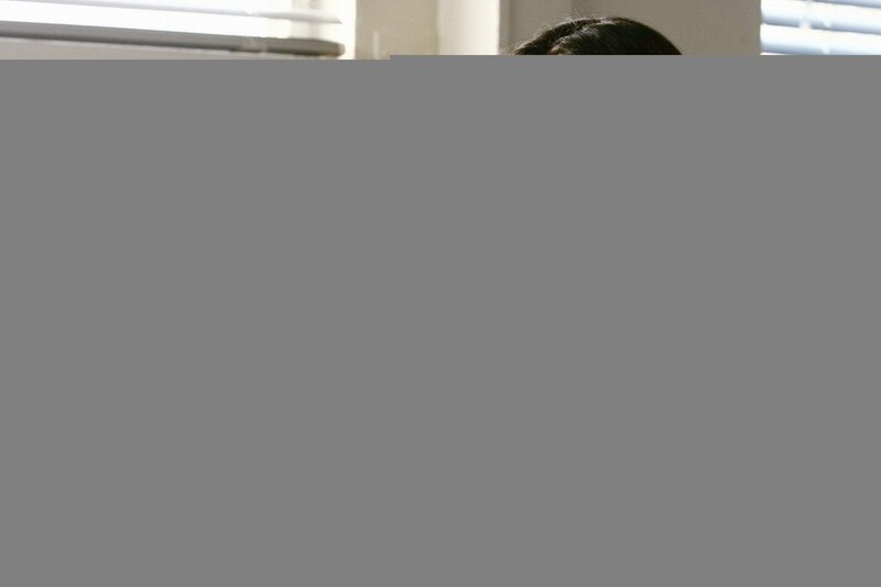 Extreme Zeiten verlangen extreme Maßnahmen: Dr. Cox muss ausgerechnet seinen Erzfeind Dr. Kelso um Hilfe bitten, damit Dr. Maddox (Courteney Cox) aus dem Sacred Heart verdrängt werden kann … – Bild: Touchstone Television