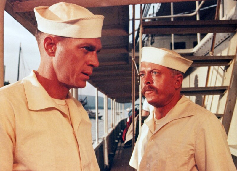 Kanonenboot am Yangtse-Kiang – Bild: FOX