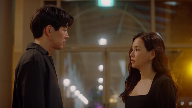 Jo Yeon-joo (Lee Hanee) und Han Seung-wook (Lee Sang-yoon) +++ – Bild: RTL /​ SBS