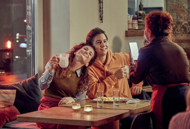 Alle nicht ganz dicht – Bild: ZDF und Boris Laewen.