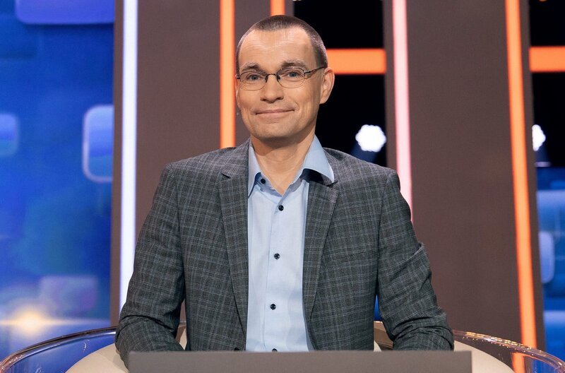 ARD QUIZDUELL-OLYMP, FOLGE 369, „Eva Padberg und Franziska Knuppe“, am Freitag (05.11.21) um 18:50 Uhr im ERSTEN. „Quiz Ass“ Thorsten Zirkel © ARD/​Arne Vollstedt, honorarfrei – Verwendung gemäß der AGB im engen inhaltlichen, redaktionellen Zusammenhang mit genannter ARD-Sendung bei Nennung „Bild: ARD/​Arne Vollstedt“ (S2). ARD-Programmdirektion/​Bildredaktion, bildredaktion@DasErste.de – Bild: ARD/​Arne Vollstedt /​ ARD-Programmdirektion